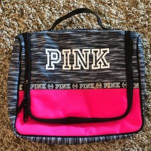 VS PINK 2016 HANGING TRAVEL ZIPPERED CADDY BAG